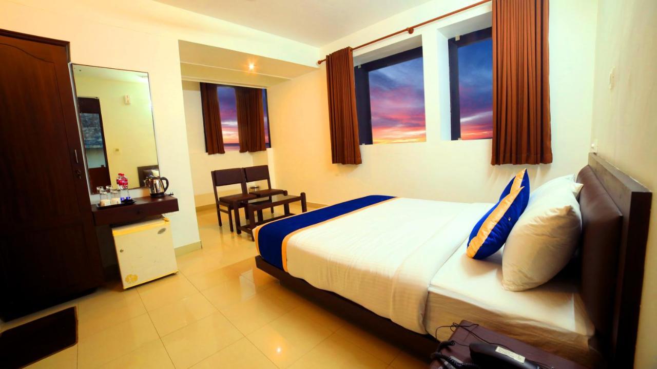 Ss Beach Resort Varkala Kültér fotó