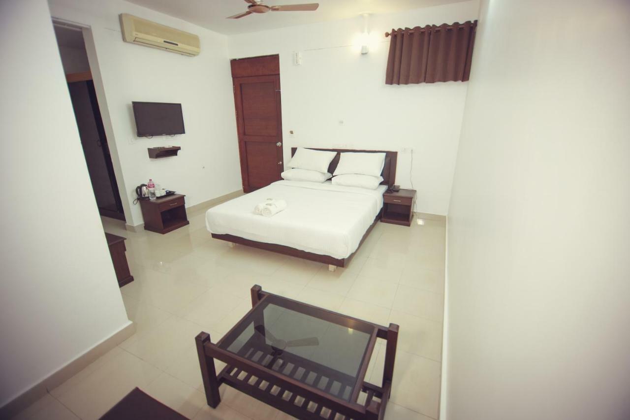 Ss Beach Resort Varkala Kültér fotó