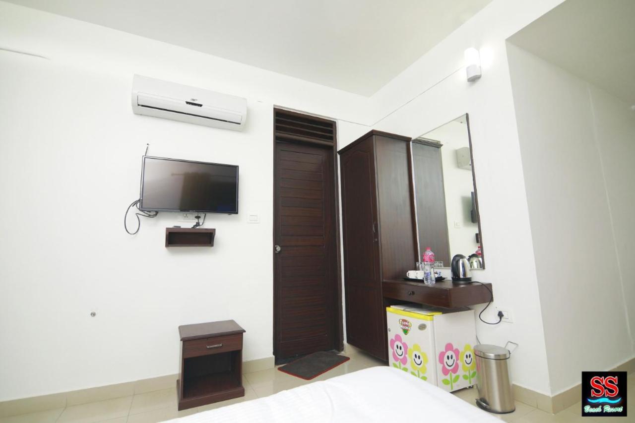 Ss Beach Resort Varkala Kültér fotó